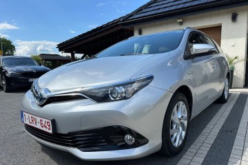 Toyota Auris 1.8 VVT-i Hybrid Automatik Edition S+