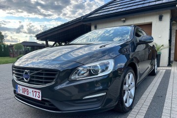 Volvo V60 D3 Geartronic Summum